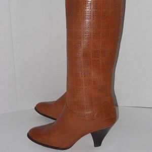 FRONT ROW TAN LEATHER KNEE HIGH BOOTS SIZE 5.5 M